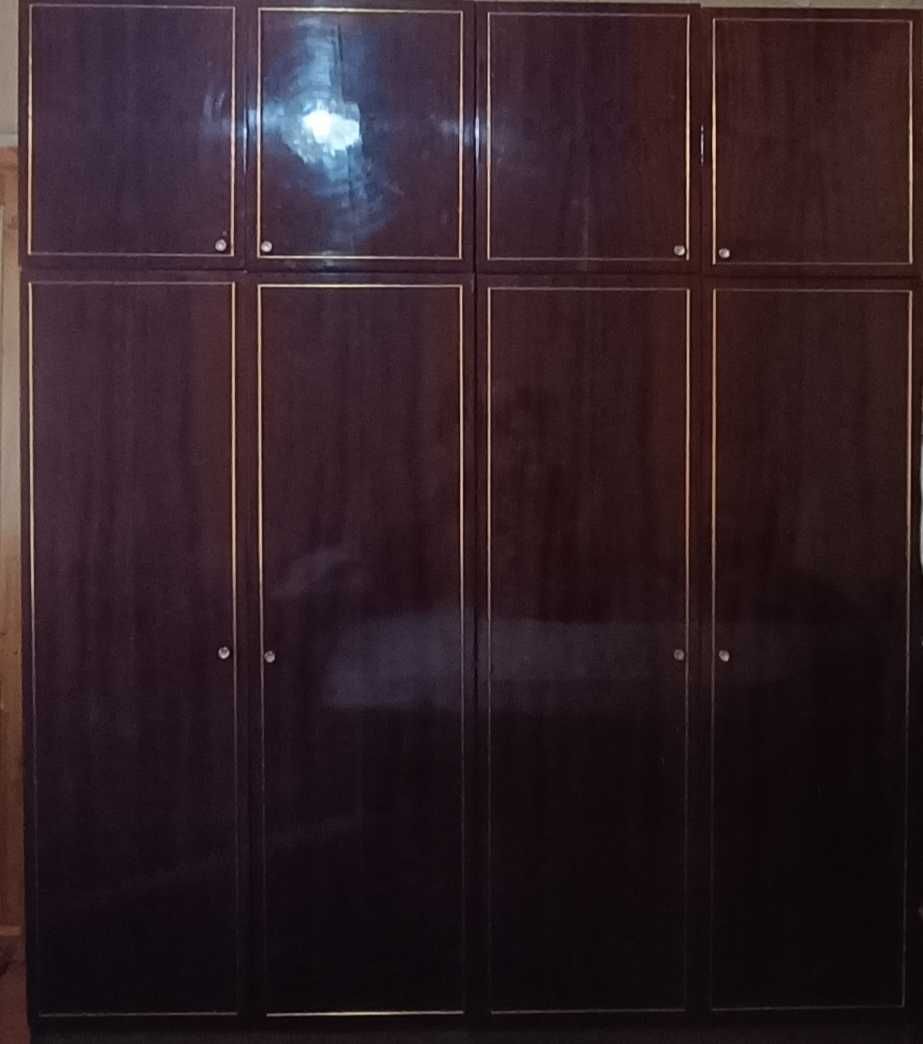 Spalni Mebel sotiladi