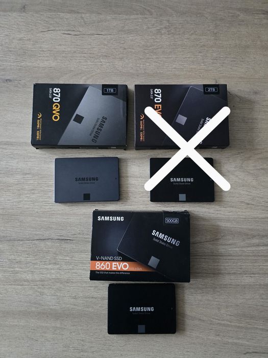 PC 2.5" SATA SSD Samsung QVO EVO