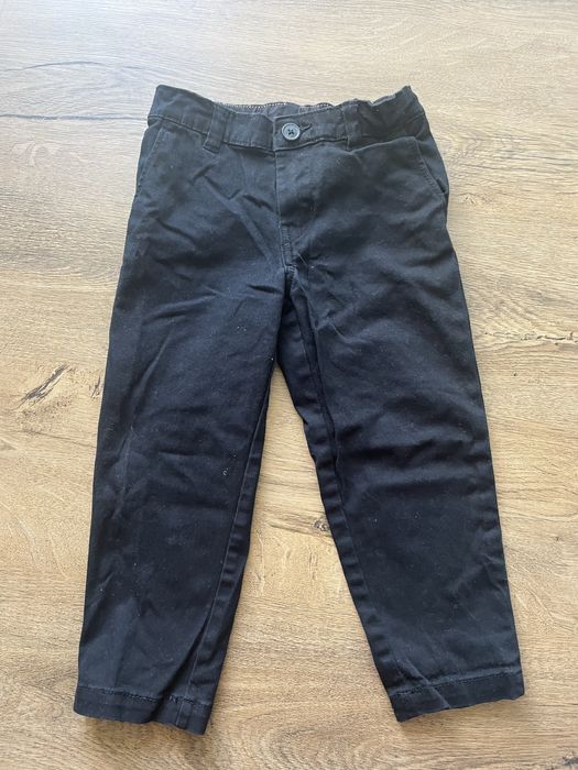 Нов черен панталон H&M за момче