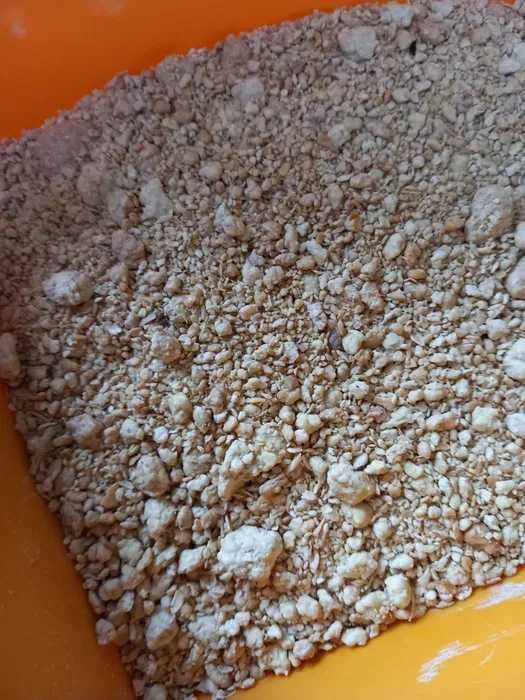 grau,porumb, floarea  soarelui, furaje,srot soia, hrana porumbei