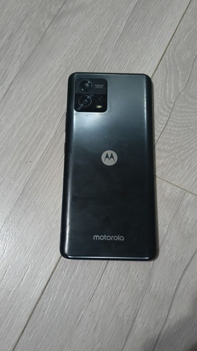 Motorola g72 8gb RAM 128gb  spart în stare perfectă de funcționare