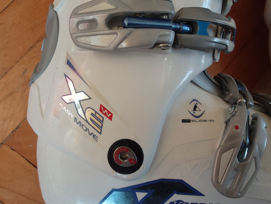 Дамски ски обувки Nordica Easy Move XE