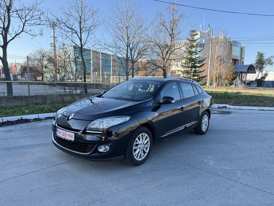 Renault Megane Bose 2013 , 1.5 dci , Carte Service ,Raport Nap !!