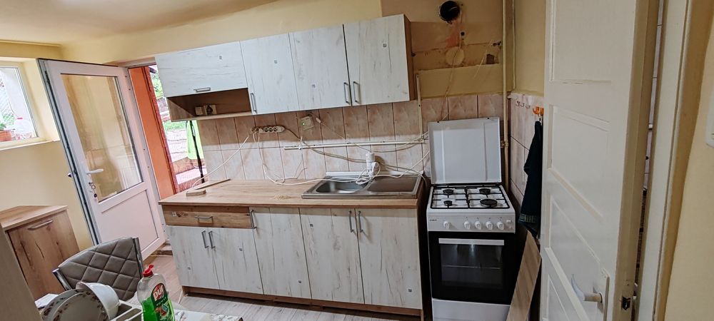 Montez mobila la domiciliul clientului