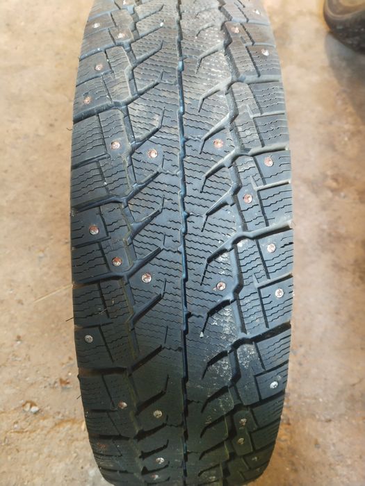 Продам шины  в хорошем состоянии