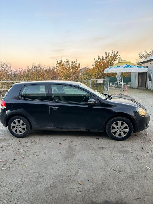 Vand sau schimb golf6 2010