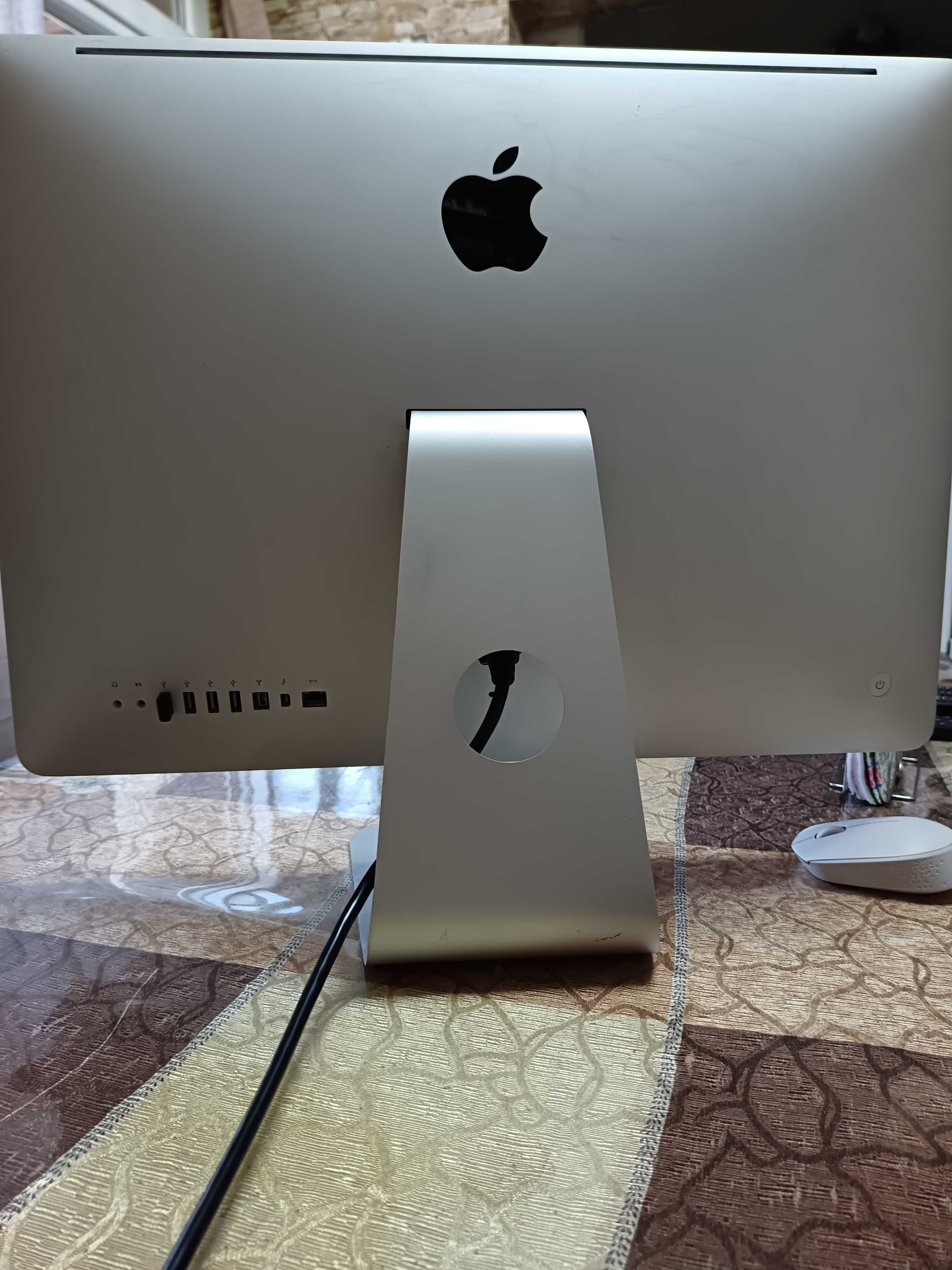 Компютър ,,Apple''
