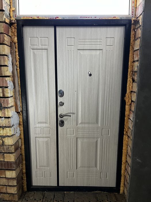 Дверь входная, в отличном состоянии, 20 га 0 000тг