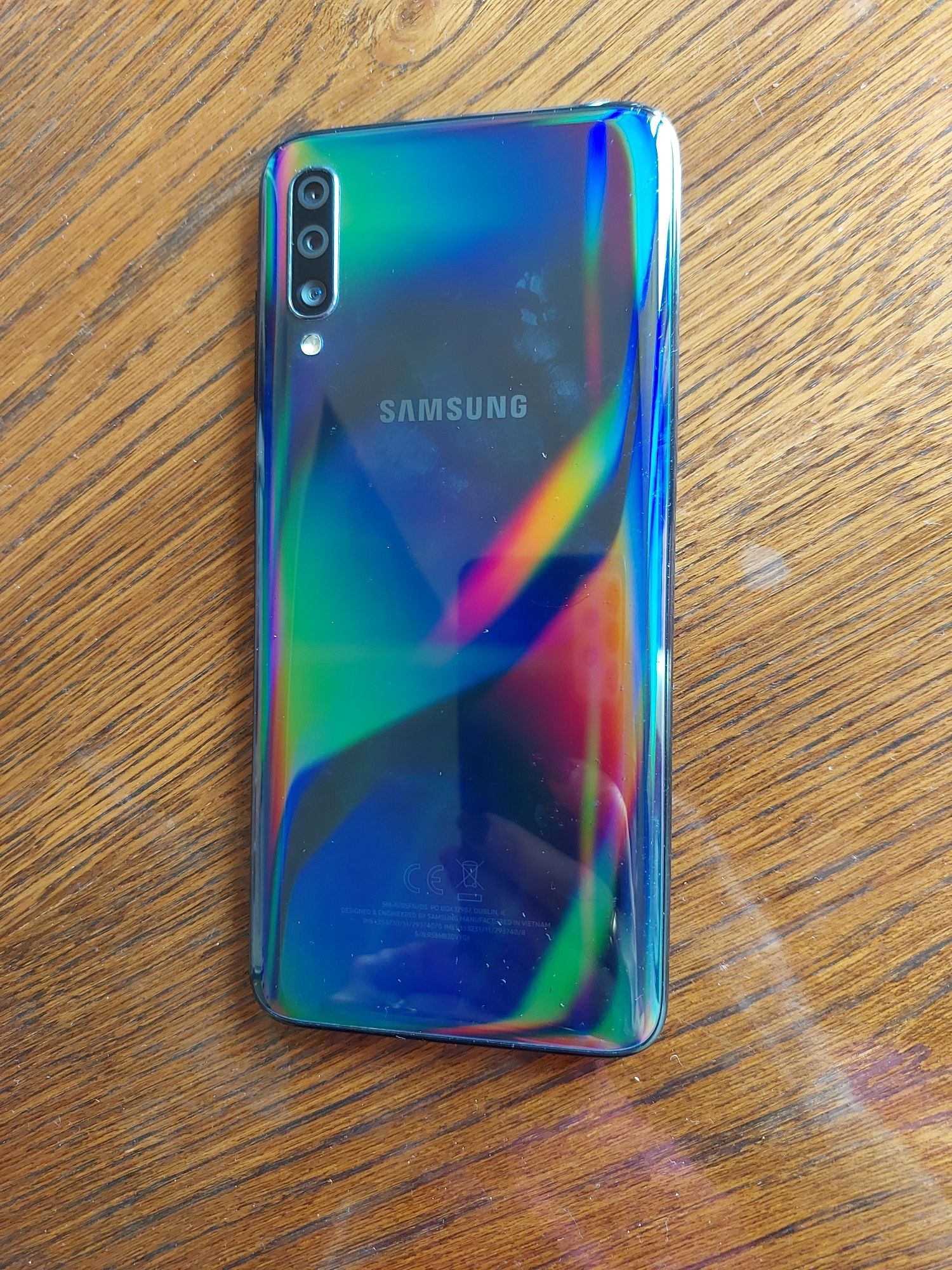 Samsung A70 128 gb, 6 gb