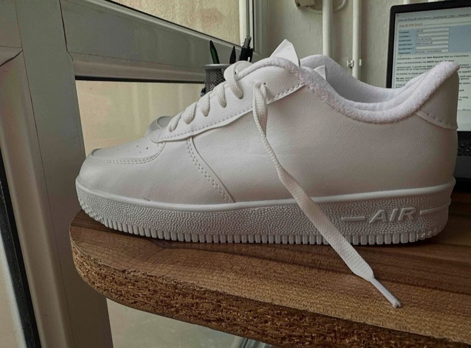 Нови обувки AIR 37 -40