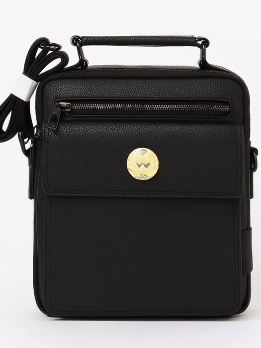 Uzbikiton girbi tushurilgan sumka