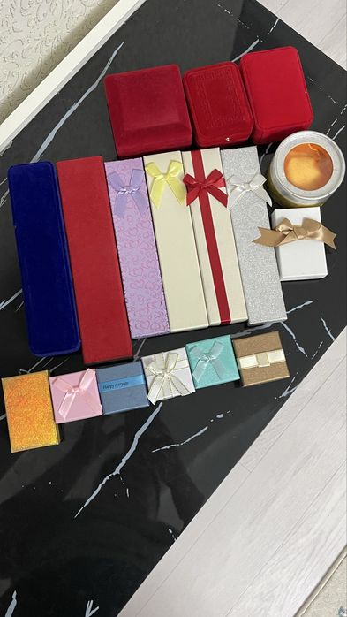 Коробка для украшение