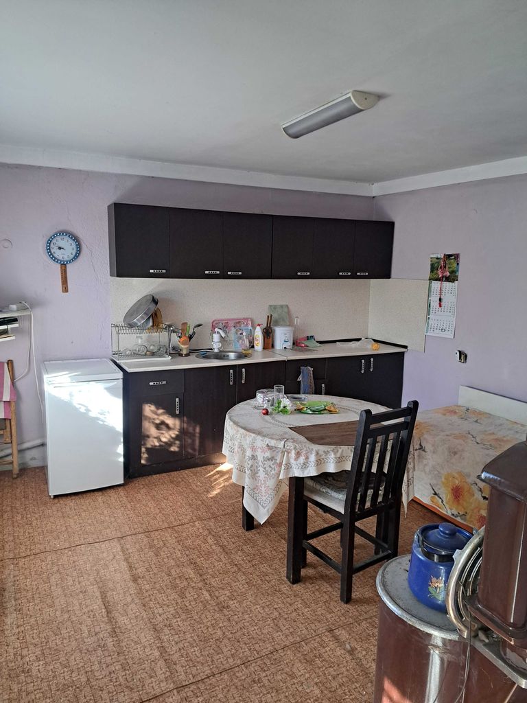 Продава се Къща в Пловдив, Център - 65 кв.м за 385 €/кв.м - Снимка #4