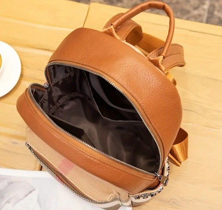 Set(rucsac+portofel),import Italia,saculet, etichetă