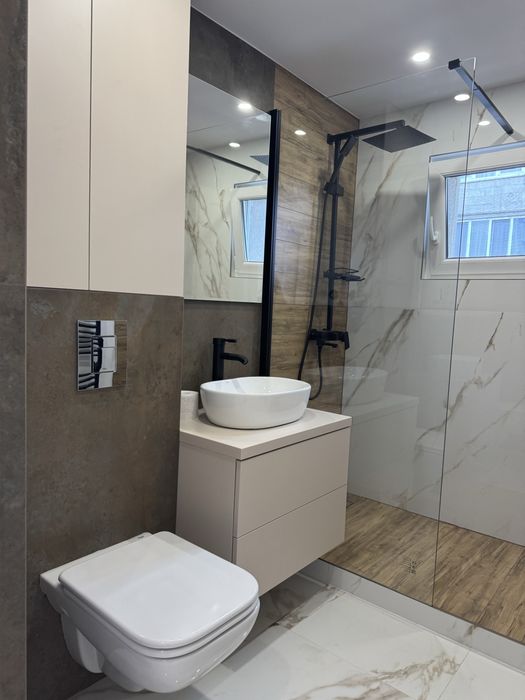 Apartament decomandat, 2 camere, complet renovat