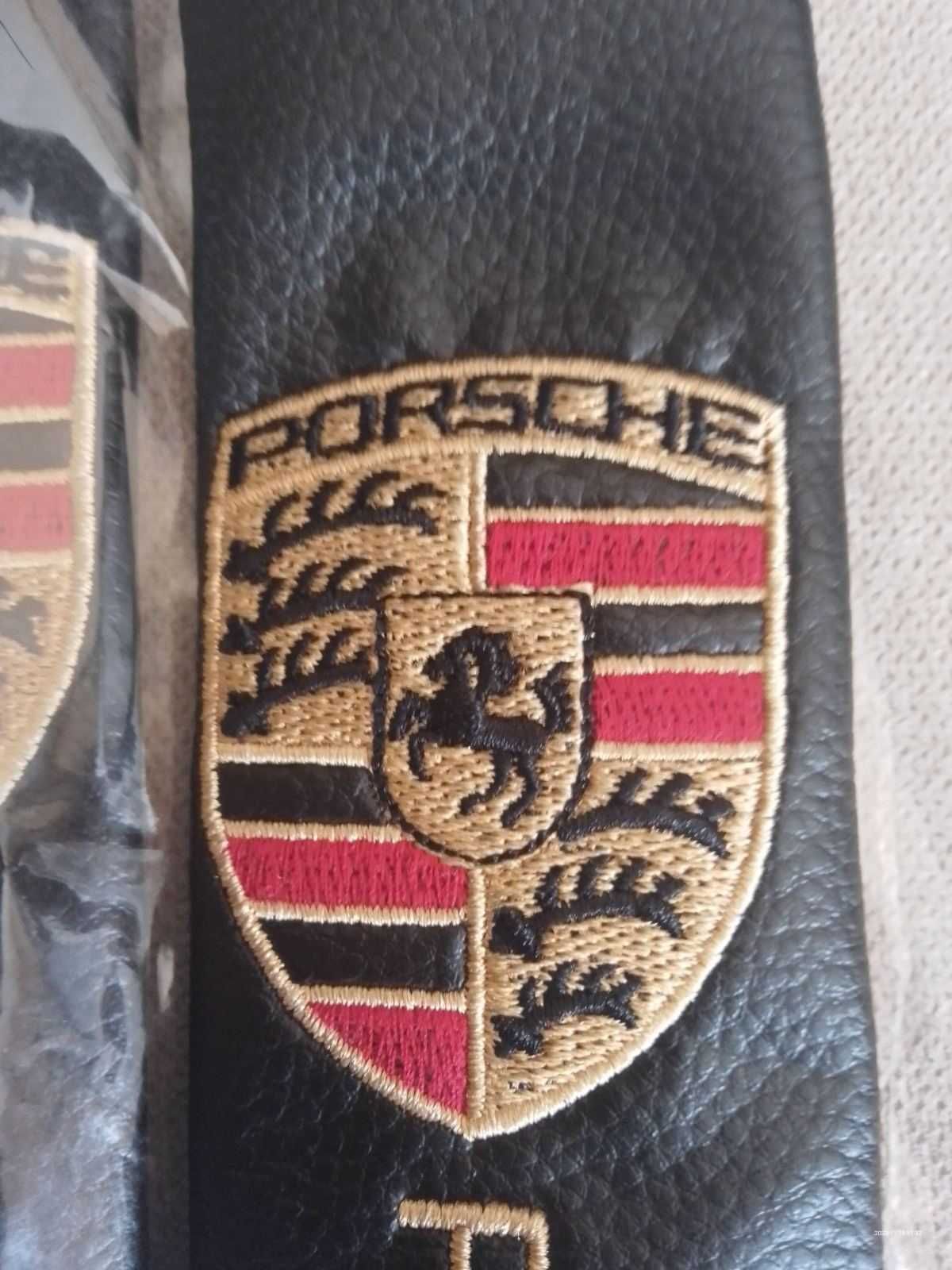 Черни кожени калъфи за колан с бродиран надпис на Порше Porsche