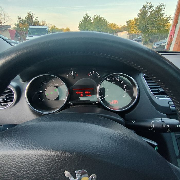 PEUGEOT 5008 7 LOCURI 2014 diesel perfecta stare ieftin URGENT