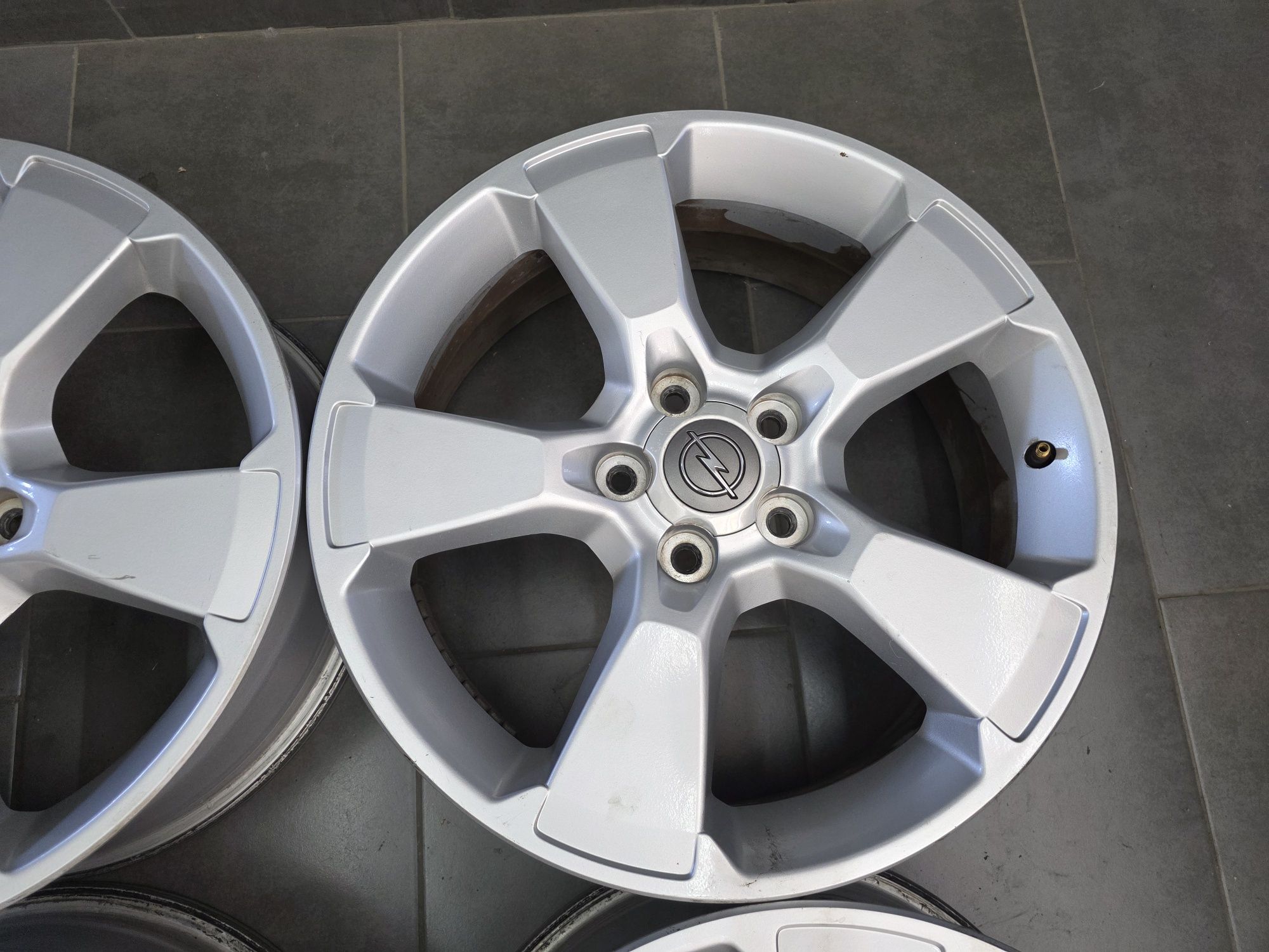 Джанти 18 - Opel Antara