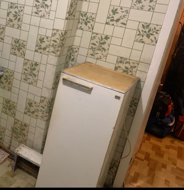 Продам холодильник