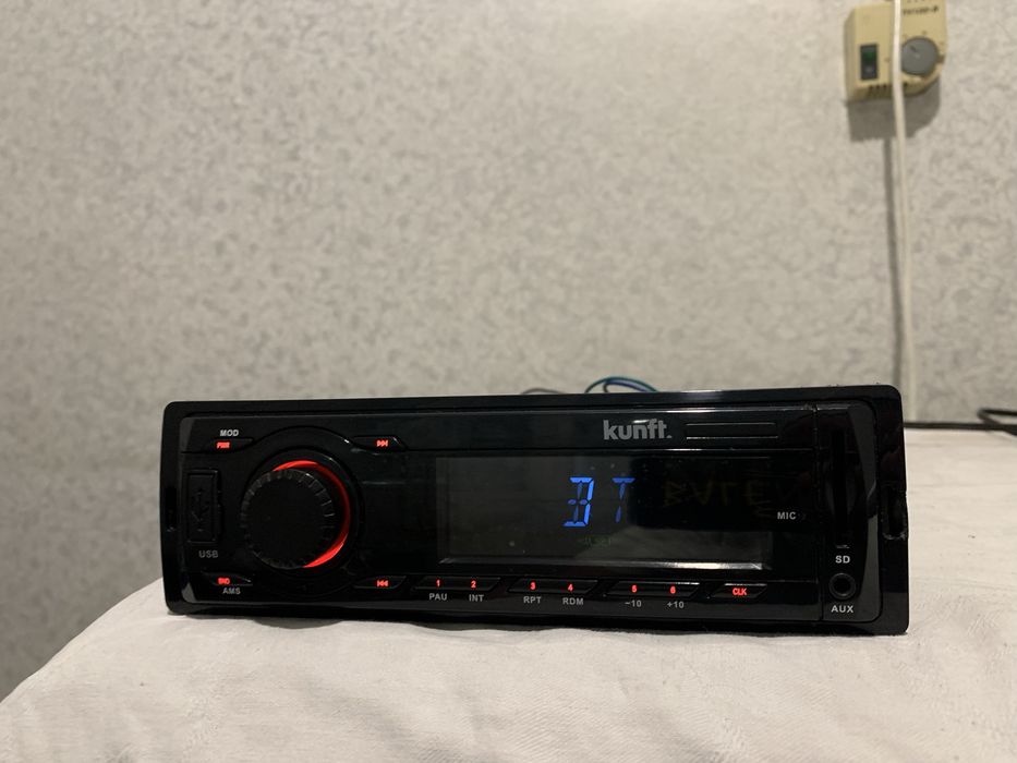 Авто радио с Bluetooth