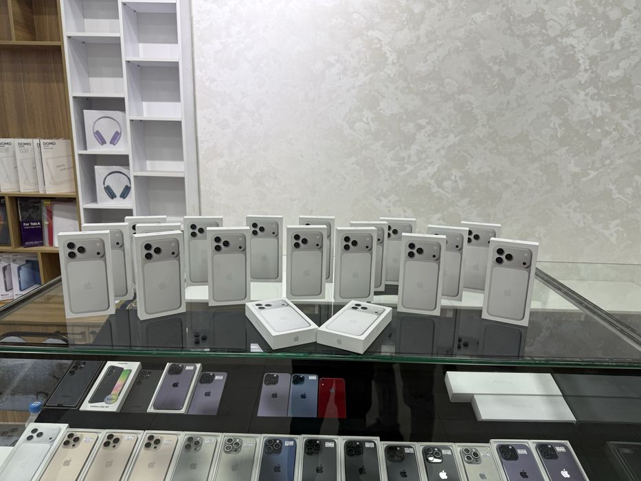 iPhone 17pro max sim