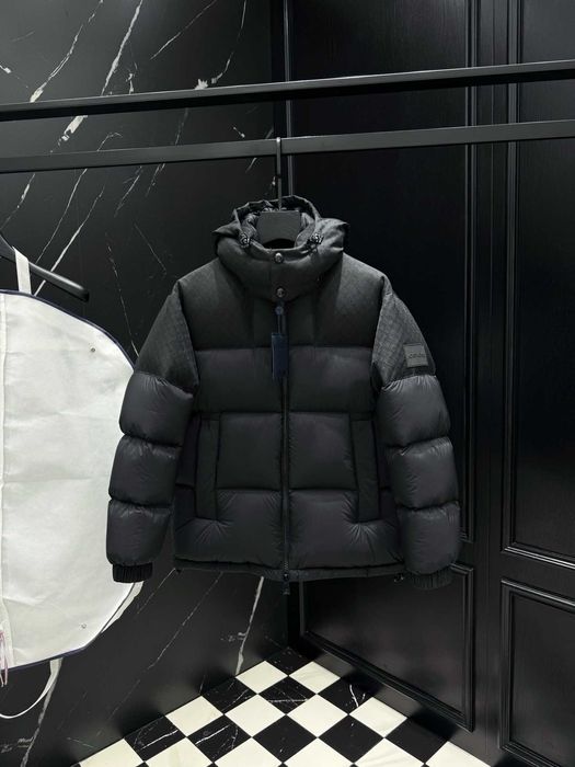 Geaca Louis Vuitton cu puf Premium