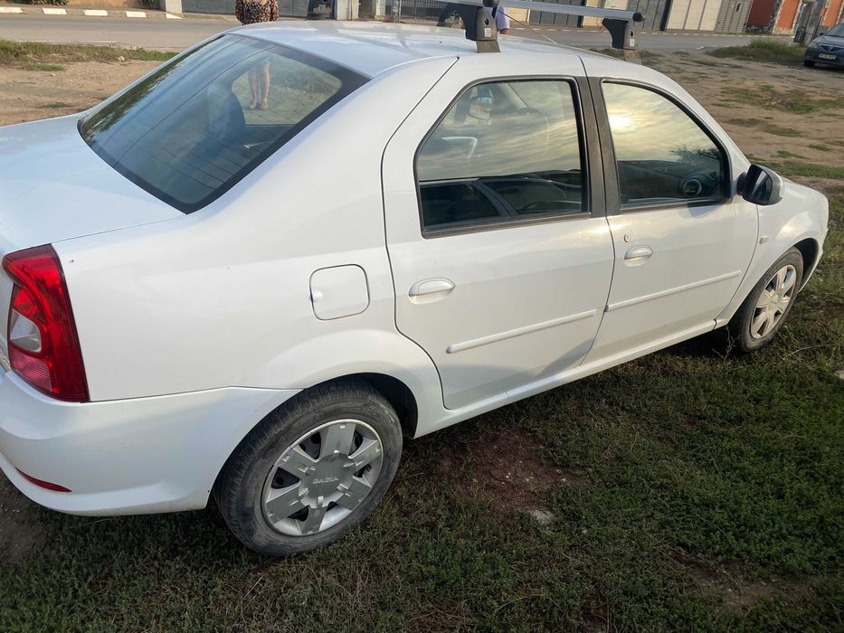 Vand Dacia Logan