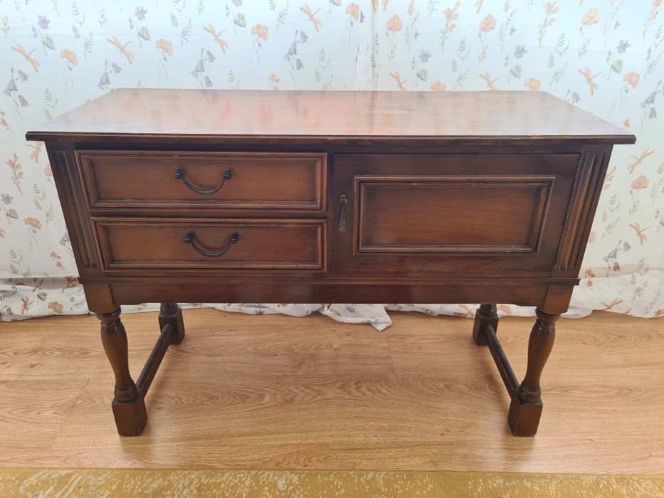 Noptiera vintage lemn