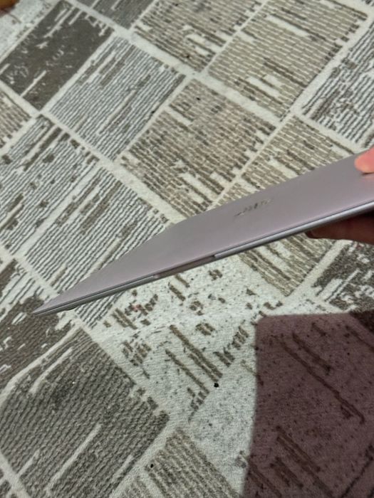 Macbook M1 air edeal sastayana