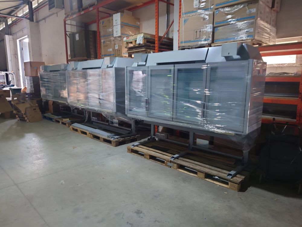 Dulap frigorific AHT 250 / congelare sau refrigerare