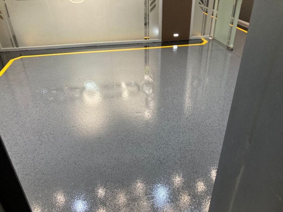 Полиуретановые , полимерные, эпоксидные полы