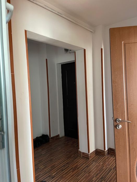 Apartament 2 camere VAND URGENT!