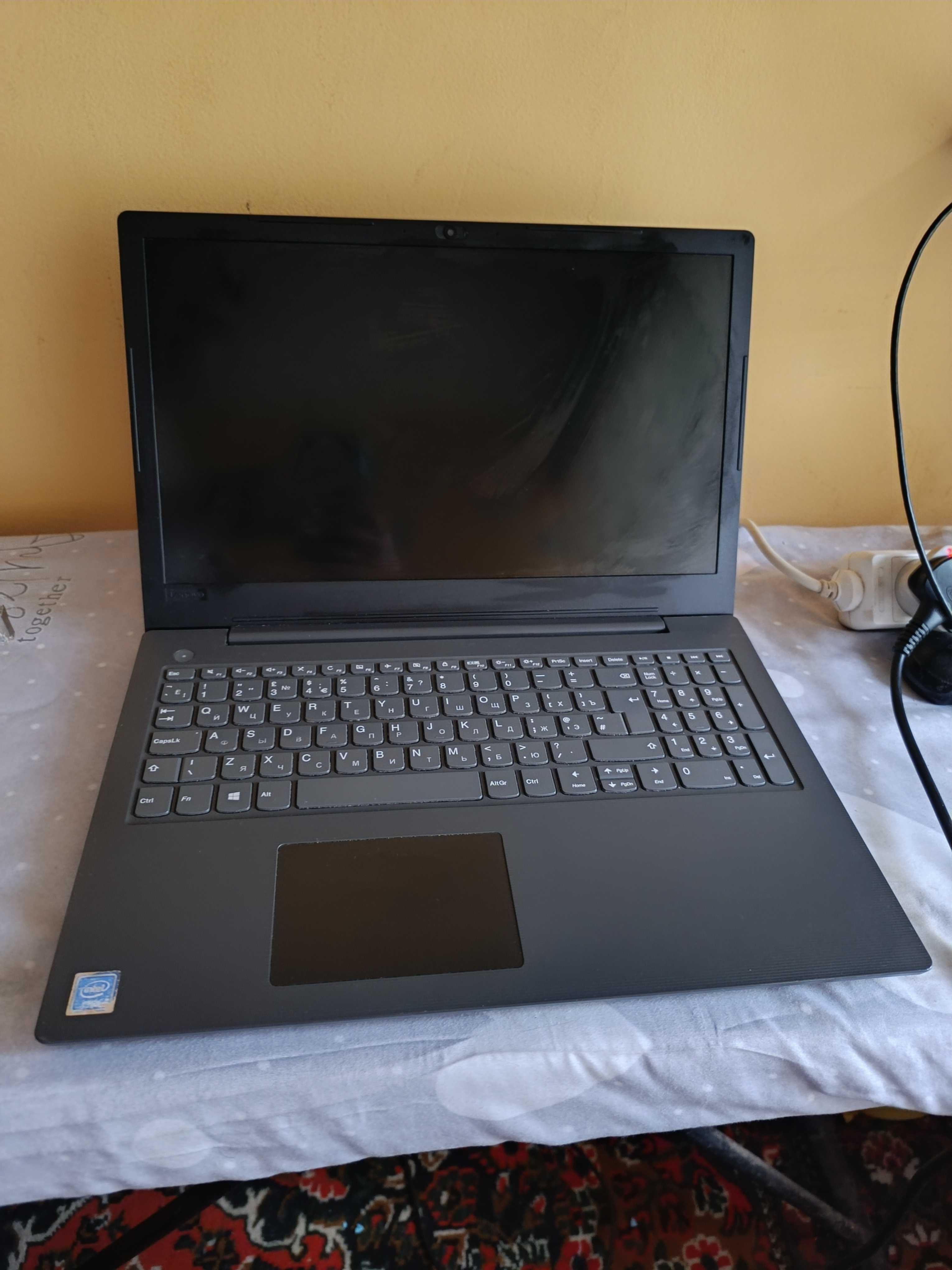 Noutbuk Lenovo V130 Sotiladi