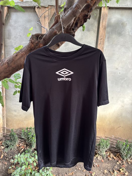 Tricou Umbro Sport
