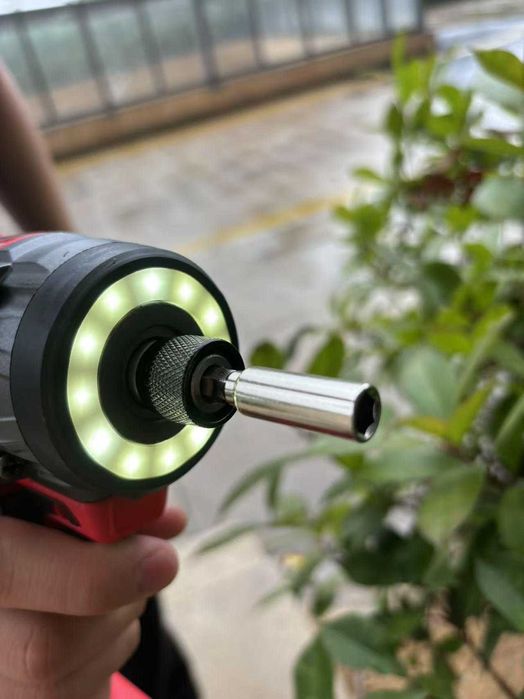 Профессиональный DELIXI  (DLX-EW1360)  импакт-шуруповёрт гайковёрт