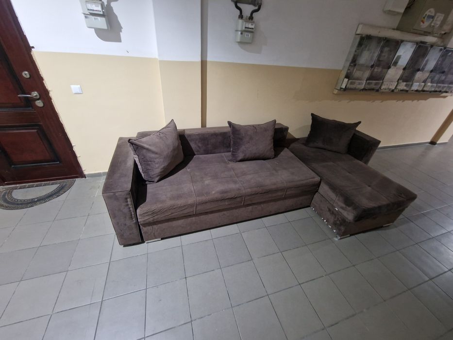 Vând colțar extensibil