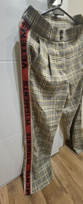 Vetements панталон
