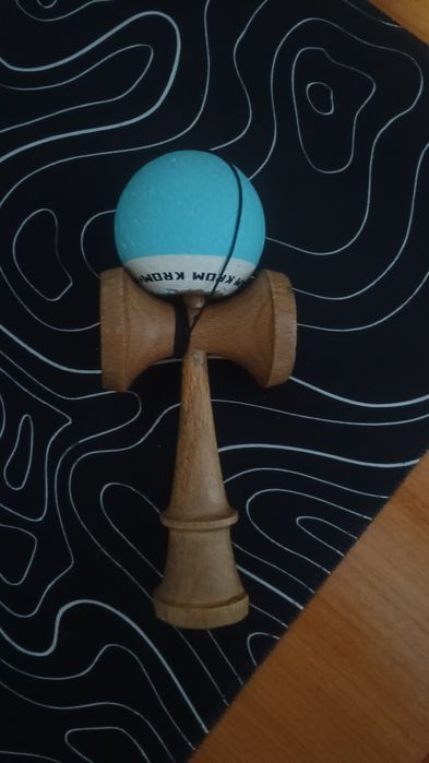 Kendama Krom pop
