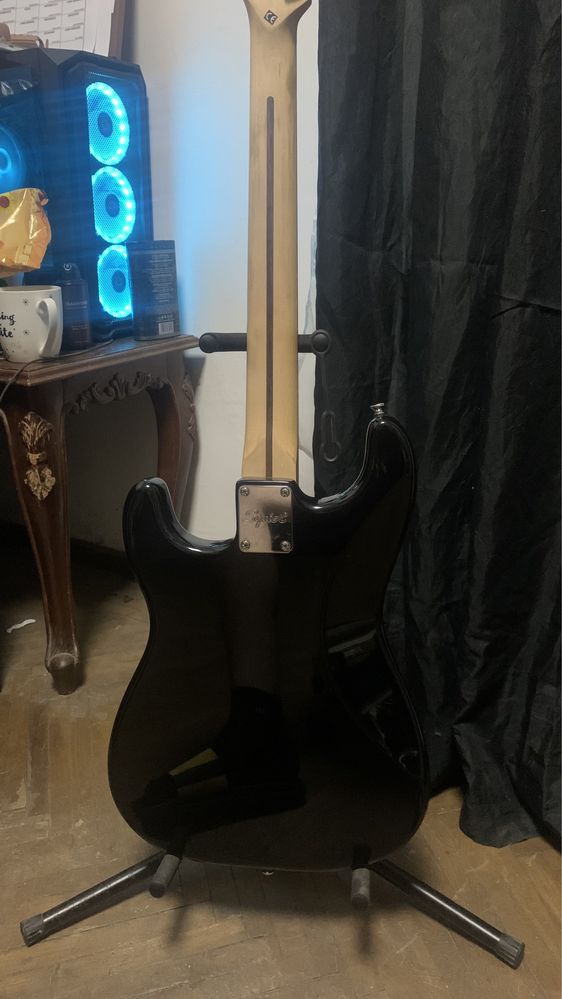 Chitara electrica Fender Squire Stratocaster HSS