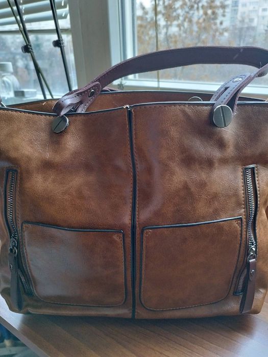 Дамски чанти последни бройки