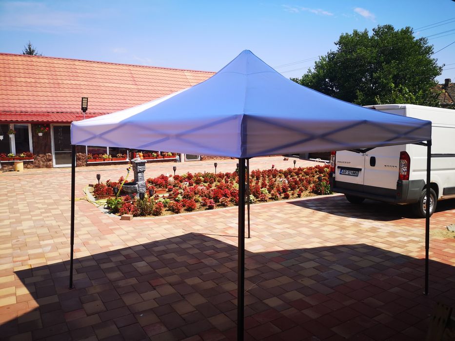 Corturi pentru gradina 3x3 Metri, Avem 3 culori, Verde, Rosu, Albastru