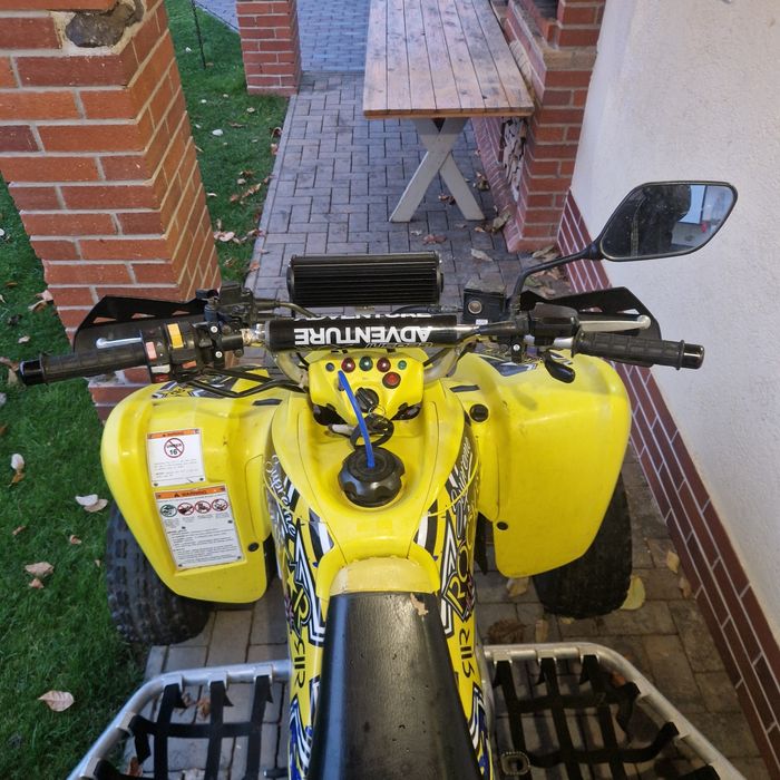 Suzuki  Ltz 400 stare foarte bună.
