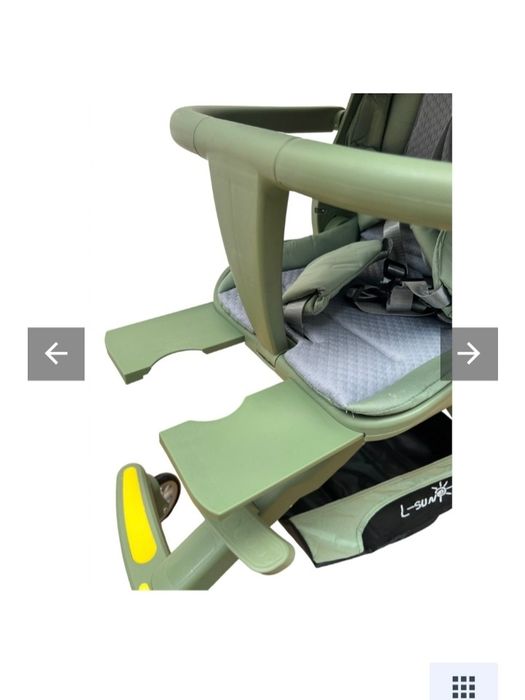 Carucior compact pt calatorii cu avionul