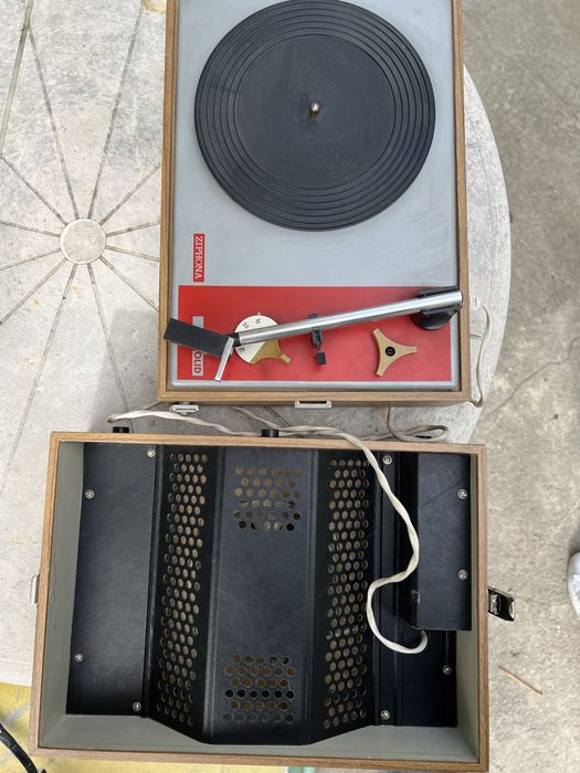 Грамофон Zhiphona