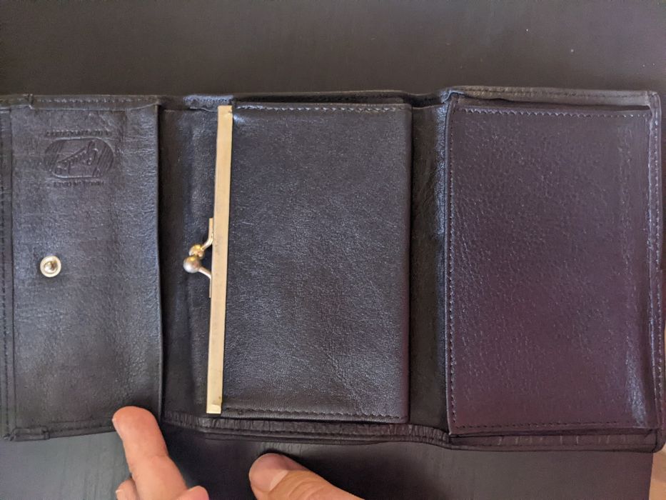 Дамски портфейл Giudi, произведен в Италия