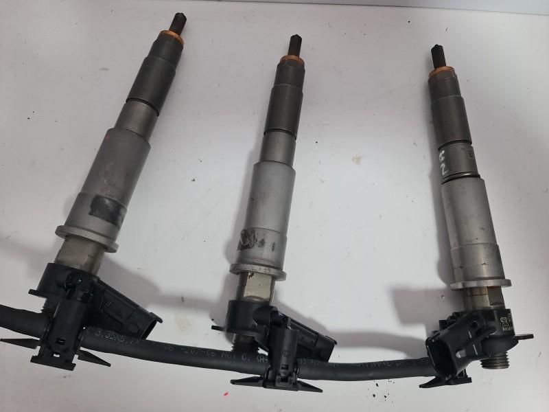 Injector Renault Vel Satis 2.0 dci; 2.0 cdti M9R