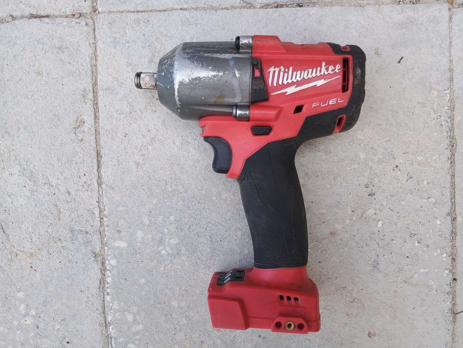 Гайковерт Milwaukee M18 FMTIWF12