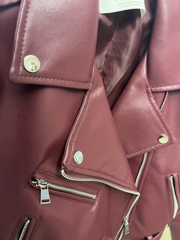 Кожено яке от stradivarius носено броени пъти