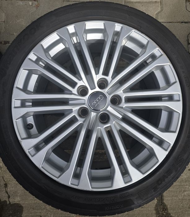 Vand jenti cu anvelope pe 18 ptr A4 A6
