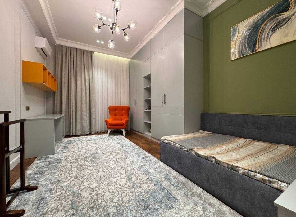 Сдается в аренду 3/6/11 Мирабад Авеню 374*